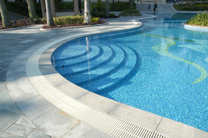 游泳池恒温设备游泳池水处理设备安装工程郑州恒大金碧天下新拓地项目综合楼